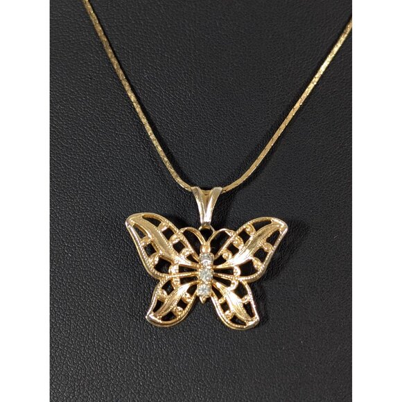 Estate Jewelry - Vintage Gold Tone Butterfly Rhinestone Pendant Necklace 18"